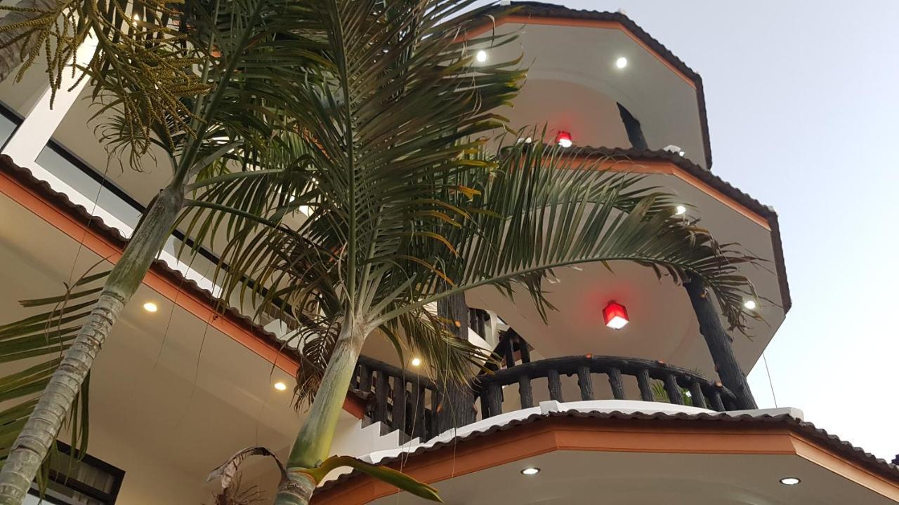 La Capannina Hotel Patong Екстер'єр фото
